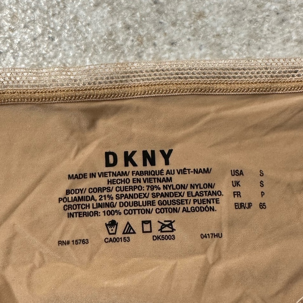 4 Pair Size Small Hipster Panties DKNY B.Tempt’d Alfani & Calvin Klein - Picture 3 of 10